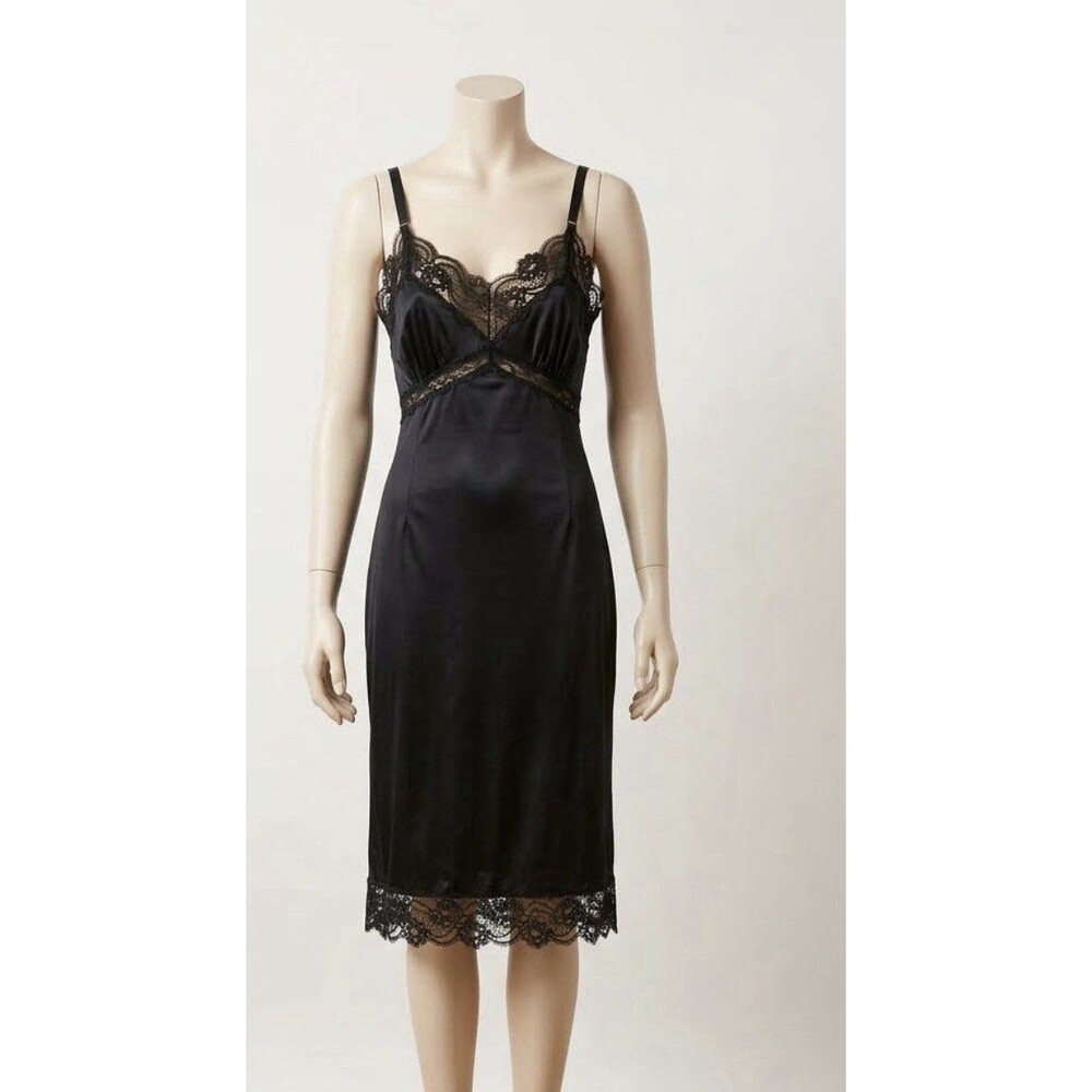 Vintage Adonna Black Lace Romantic Slip Dress JCPenney Petite 32 XS